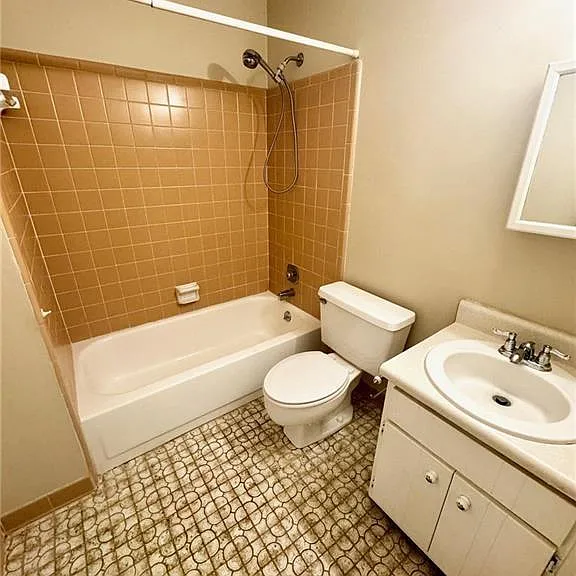 3380 Creek Hollow Dr — Photo 12