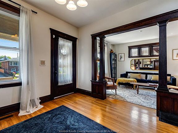5th image of 203 Moy Ave