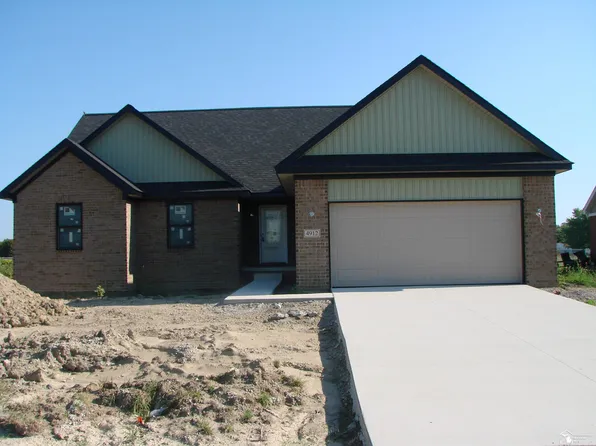 4912 Skylark Dr, Monroe, MI 48161