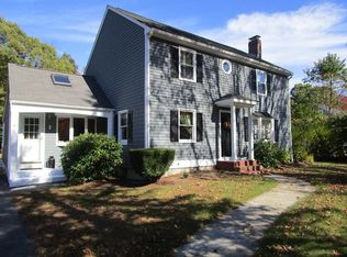 26 Meadowview Rd, Foxboro, MA 02035