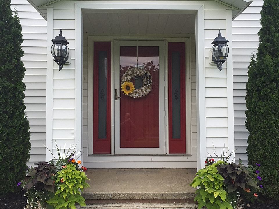 1st image of 12823 Vincent Dr