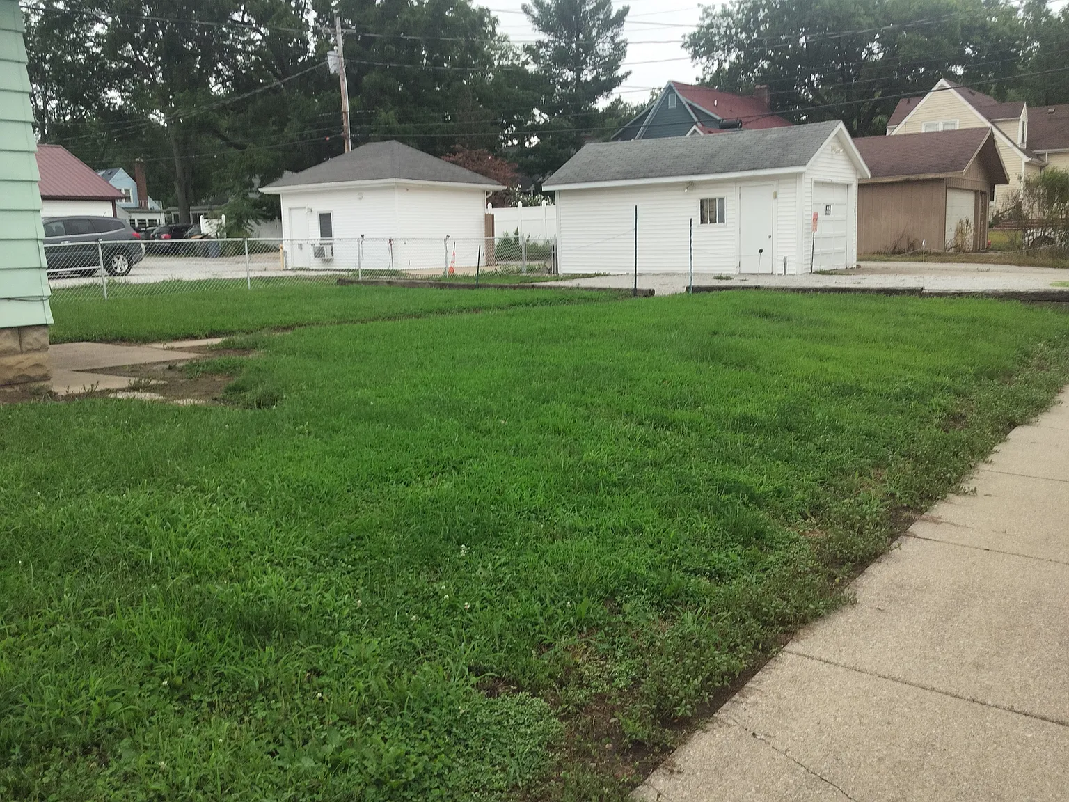 4 bed, 1600 sqft, $3,200 — Photo 4
