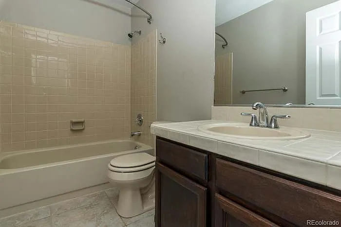 7685 E Gunnison Pl — Photo 11