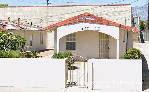 507 E Park St Photo 1
