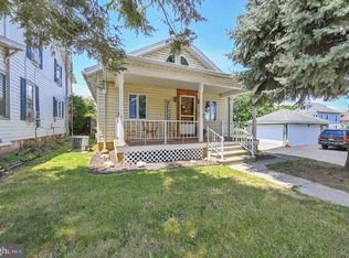 328 Pleasant St, Hanover, PA 17331