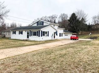 104 Kathy Ln, Brooklyn, MI
