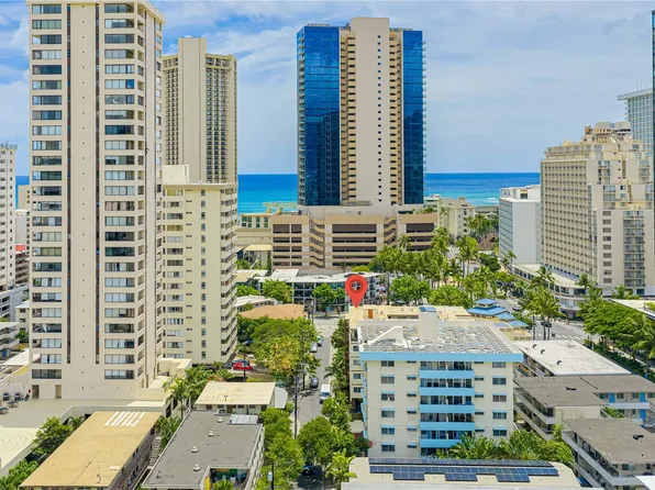 222 Kaiulani Ave #Penthouse 3, Honolulu, HI 96815
