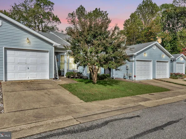 2664 Compass Dr, Annapolis, MD 21401