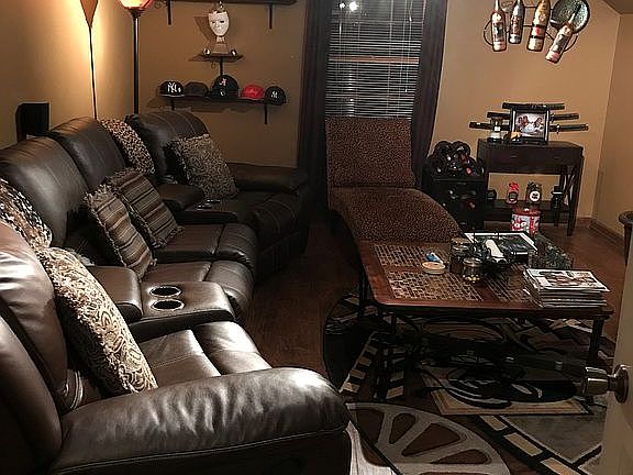 Bonus Room - Man Cave (3)