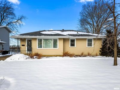 207 Devonshire Rd, Washington, IL, 61571