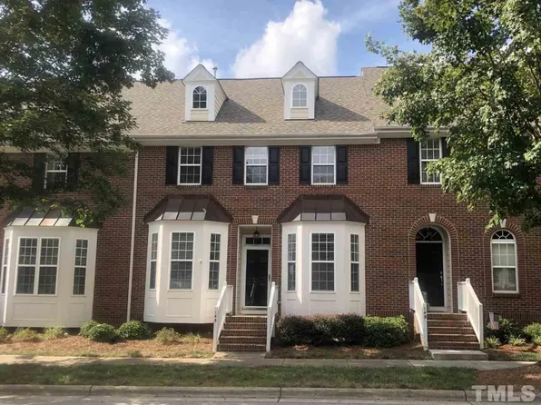 145 Lumina Pl, Holly Springs, NC 27540