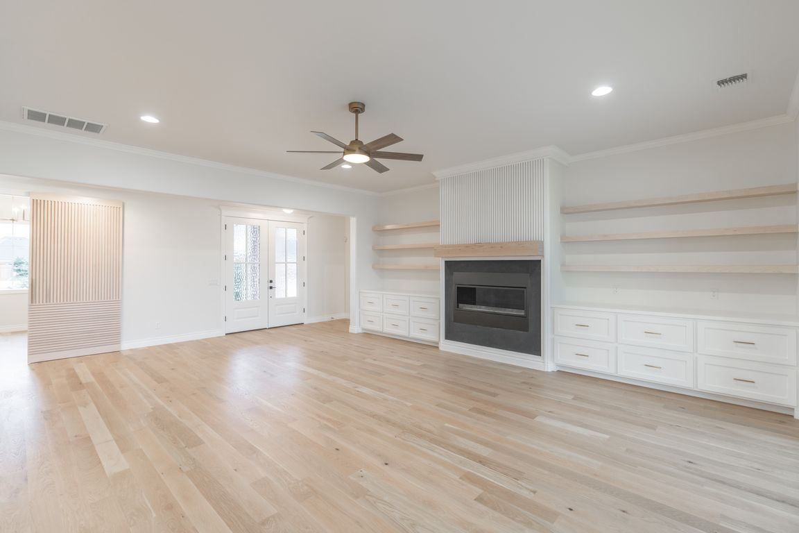 next background image