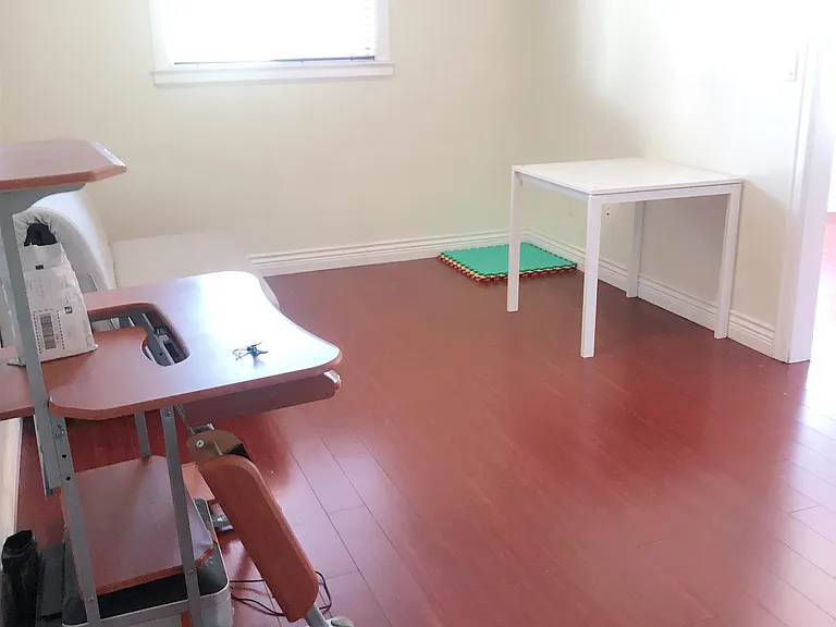 6000 Marine Dr — Photo 3