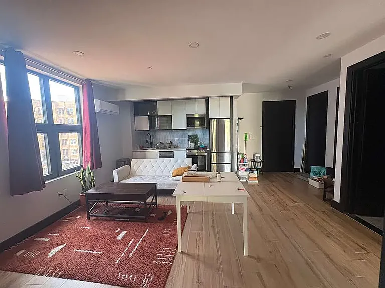816 New York Ave #2J — Photo 4