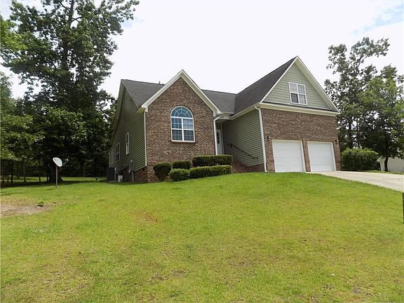 3rd image of 489 Colonial Hills Dr