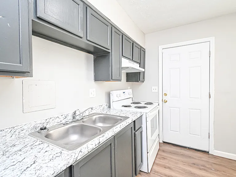 10943 Birchridge Dr — Photo 13