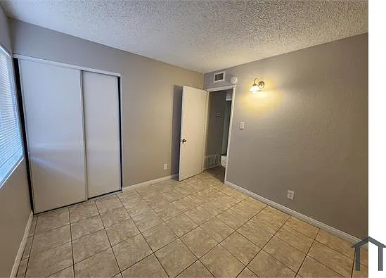 1705 Breckenwood Ct #2 — Photo 6
