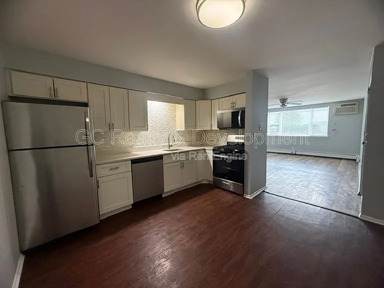 316 N Warwick Ave #GB — Photo 5