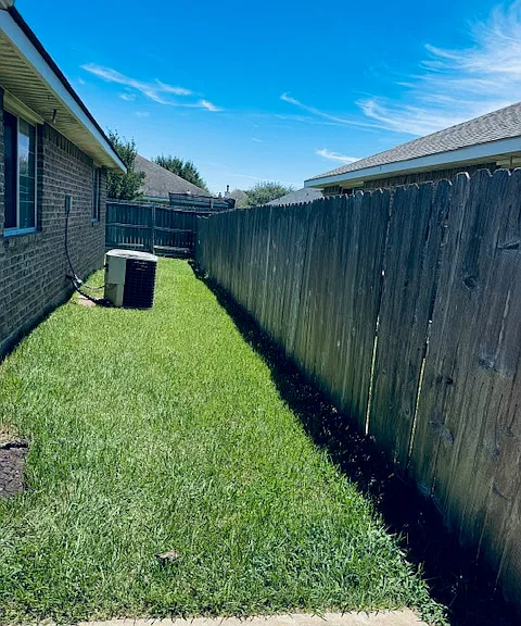 3709 Oldenburg Ln — Photo 20