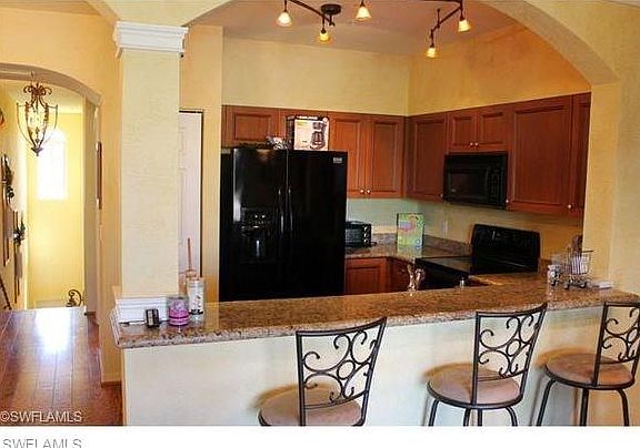 4th image of 20101 Estero Gardens Cir Unit 205