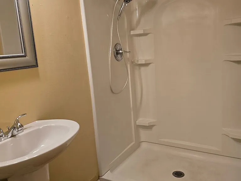 104 Ridgeview St — Photo 12