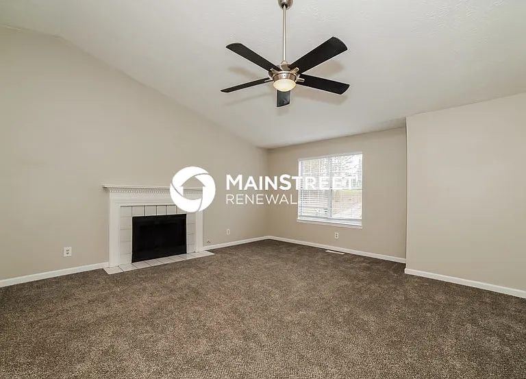 124 Emerald Pines Dr — Photo 4