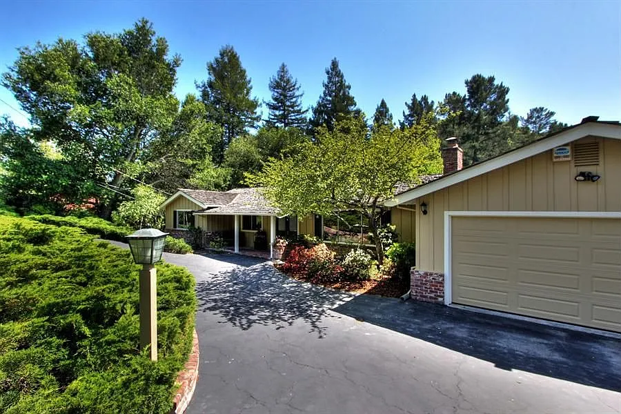 84 Tara Rd photo 1