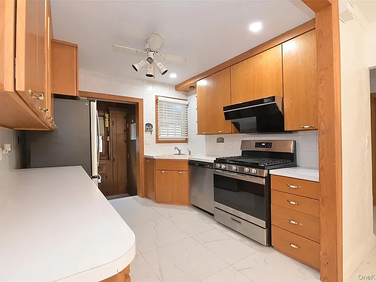 24948 Rushmore Ter — Photo 12