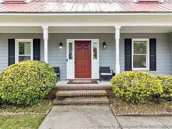 2nd image of 2079 Birchcreft Dr