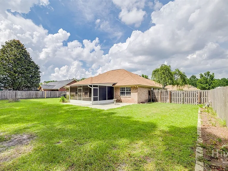 119 Mill Ct — Photo 35