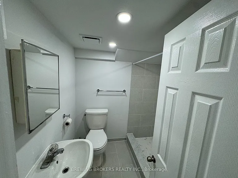 51 Jack Rabbit Cres — Photo 10