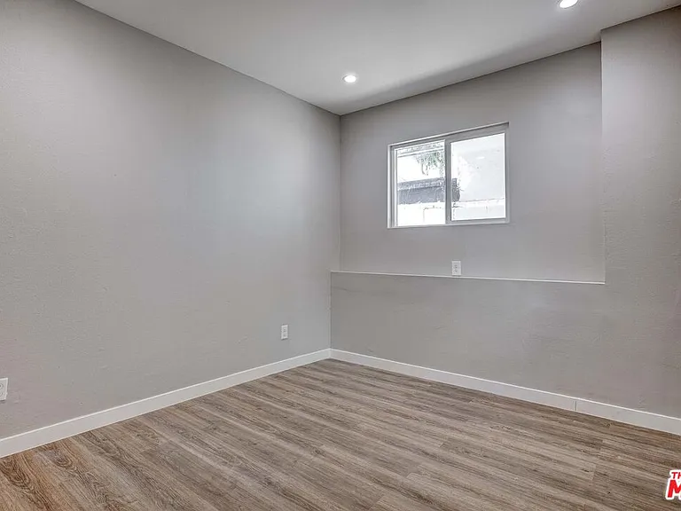 146 Witmer St — Photo 32