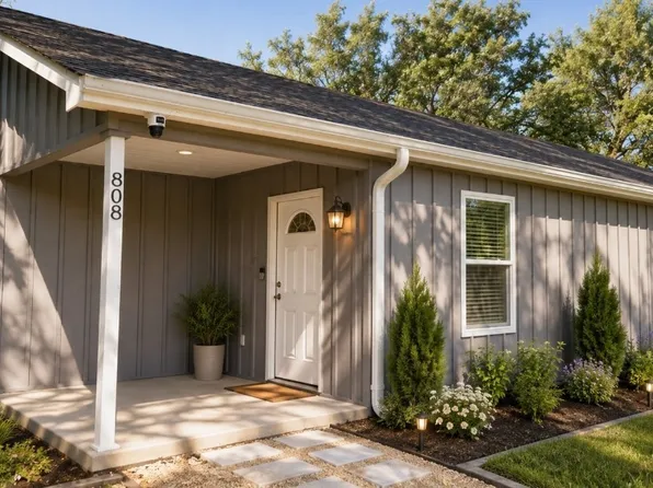 808 S Bois Darc, Forney, TX 75126