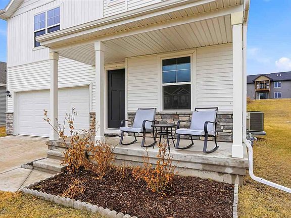 3rd image of 3182 Scanlon Farms Rd