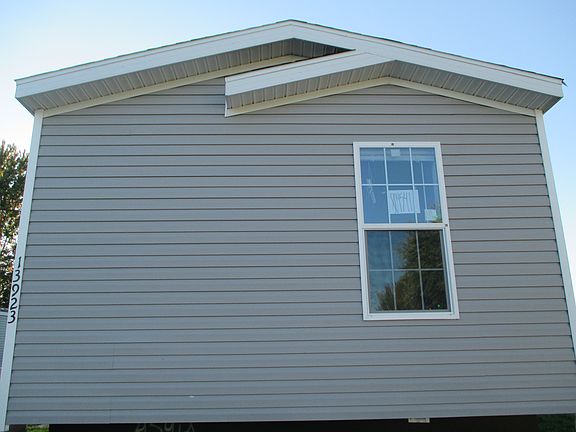 2nd image of 13923 Jackson Dr