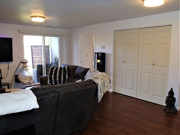 5th image of 40 Dion Ct APT 2