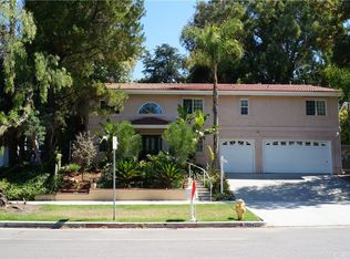 20942 Dumetz Rd, Woodland Hills, CA 91364