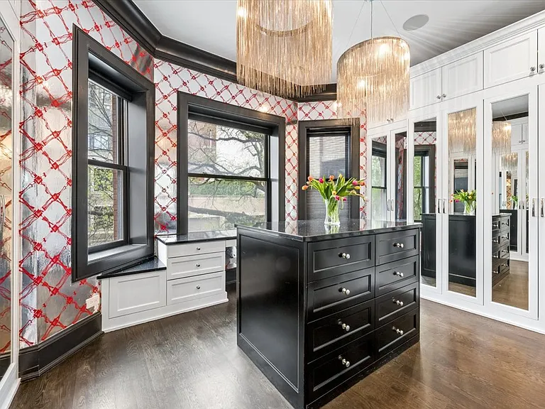 458 W Deming Pl — Photo 16