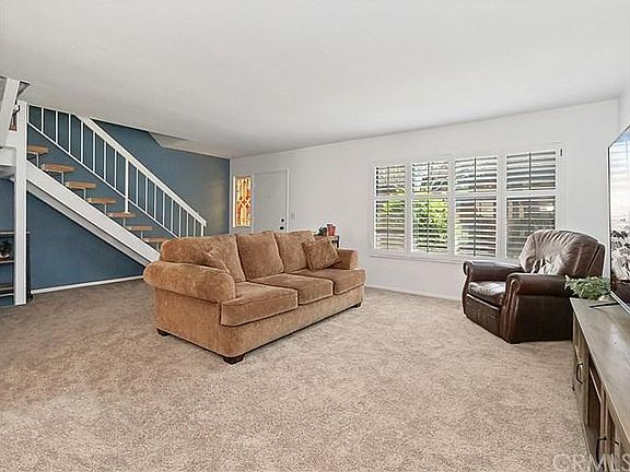 3rd image of 1473 Stonewood Ct
