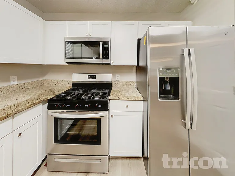 531 Griffith Dr — Photo 6