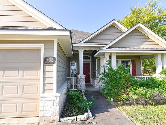 3rd image of 902 Trellis Gate Ct