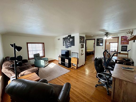 2nd image of 4320 N Wilson Dr APT 5