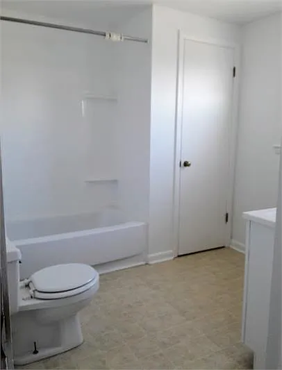 Full bathroom