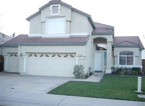 2nd image of 416 Ellis Cir