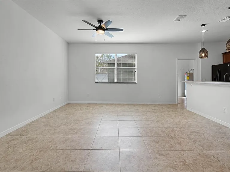 5440 New Independence Pkwy — Photo 10