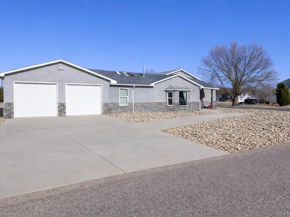 2 Meadow Lane, Swink, CO 81077