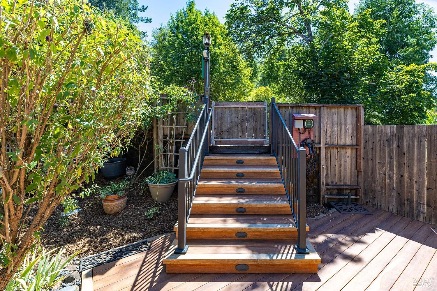 8230 Spring Drive - Photo 9