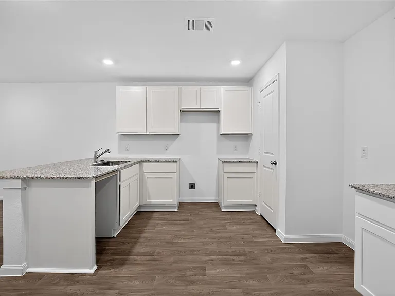 11806 Holly Hurst Dr — Photo 9