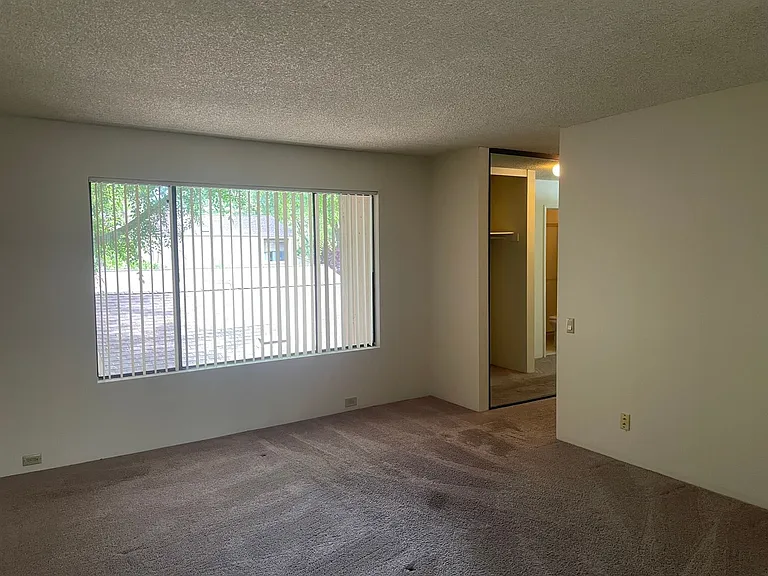 248 Hartnell Pl — Photo 15