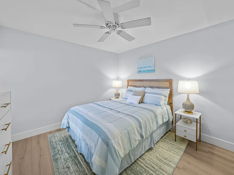 6051 Sun Blvd #111 — Photo 19